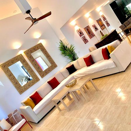 Amplia Vivienda New Para12 Pers A 4 Min Caminando De Playa Con Terraza, Piscina Com, Wifi, Ventiladores De Techo, Lavavajillas Ροκέτας ντε Μαρ Εξωτερικό φωτογραφία