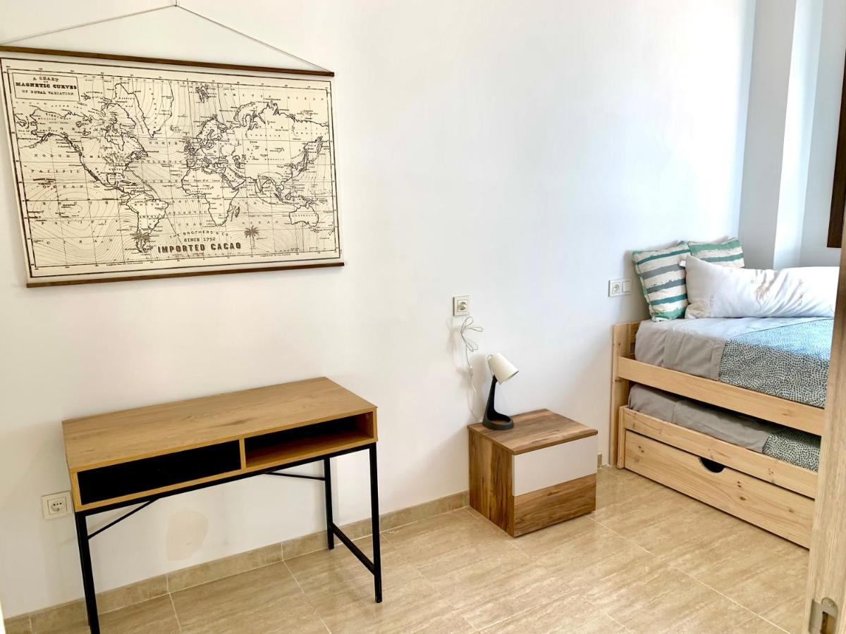 Amplia Vivienda New Para12 Pers A 4 Min Caminando De Playa Con Terraza, Piscina Com, Wifi, Ventiladores De Techo, Lavavajillas Ροκέτας ντε Μαρ Εξωτερικό φωτογραφία