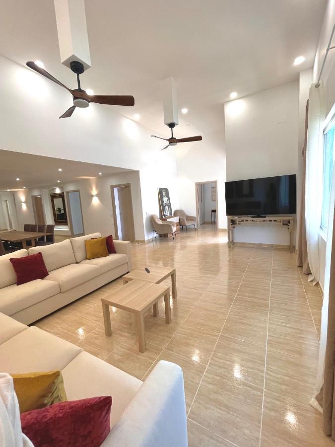 Amplia Vivienda New Para12 Pers A 4 Min Caminando De Playa Con Terraza, Piscina Com, Wifi, Ventiladores De Techo, Lavavajillas Ροκέτας ντε Μαρ Εξωτερικό φωτογραφία